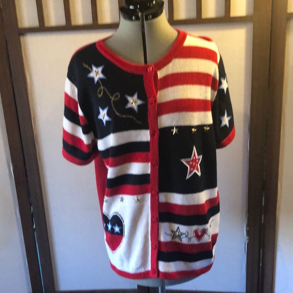 Knit and Pearl patriotic star  sweater July 4, Memorial Day size Large NWOT